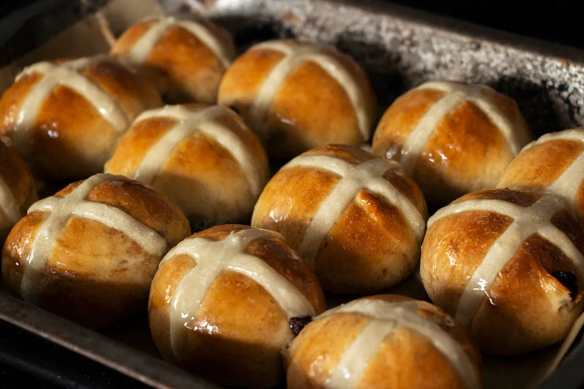 The BESTEST Hot Cross Bun Recipe – Chaos Makes Cake