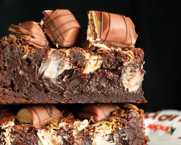 *New* Kinder Bueno Brownies - Chaos Makes Cake