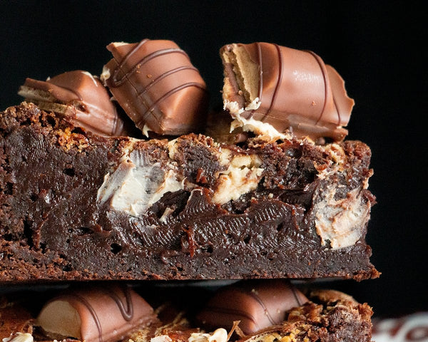 *New* Kinder Bueno Brownies - Chaos Makes Cake